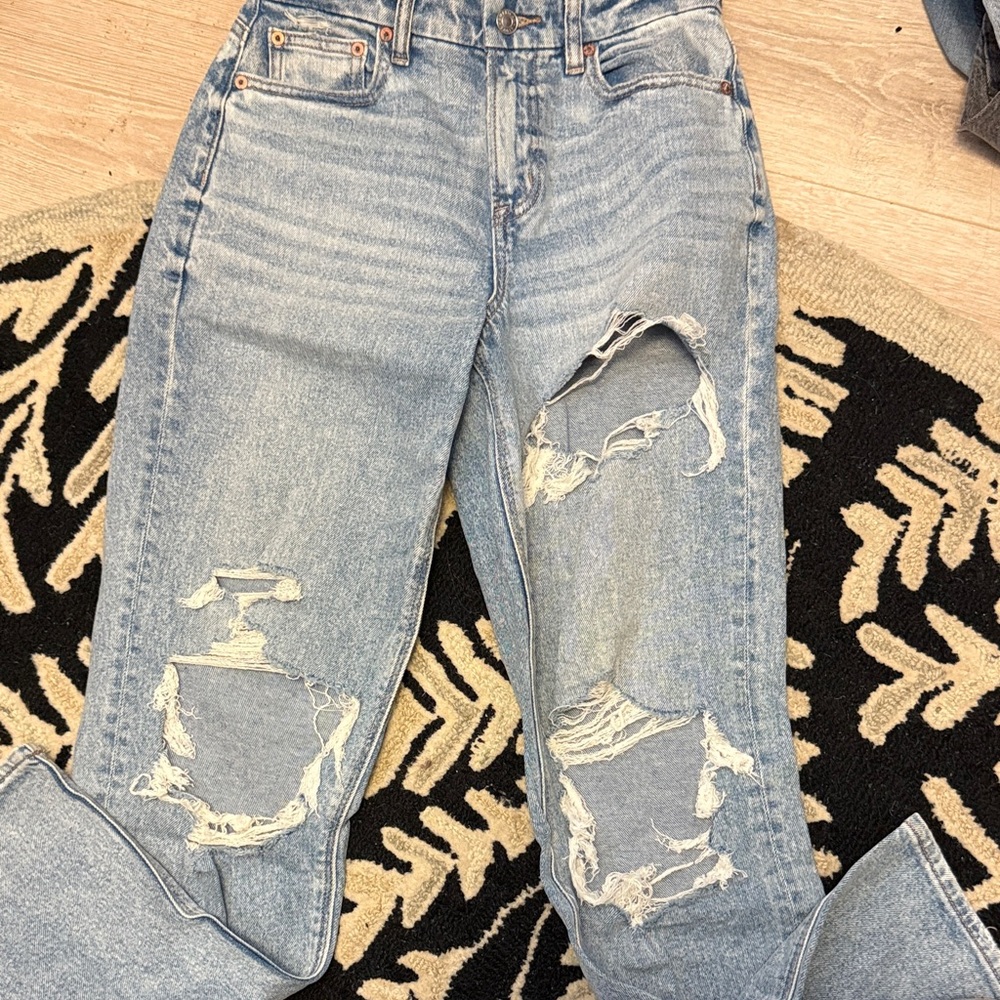 Distressed Light Blue Women's Jeans